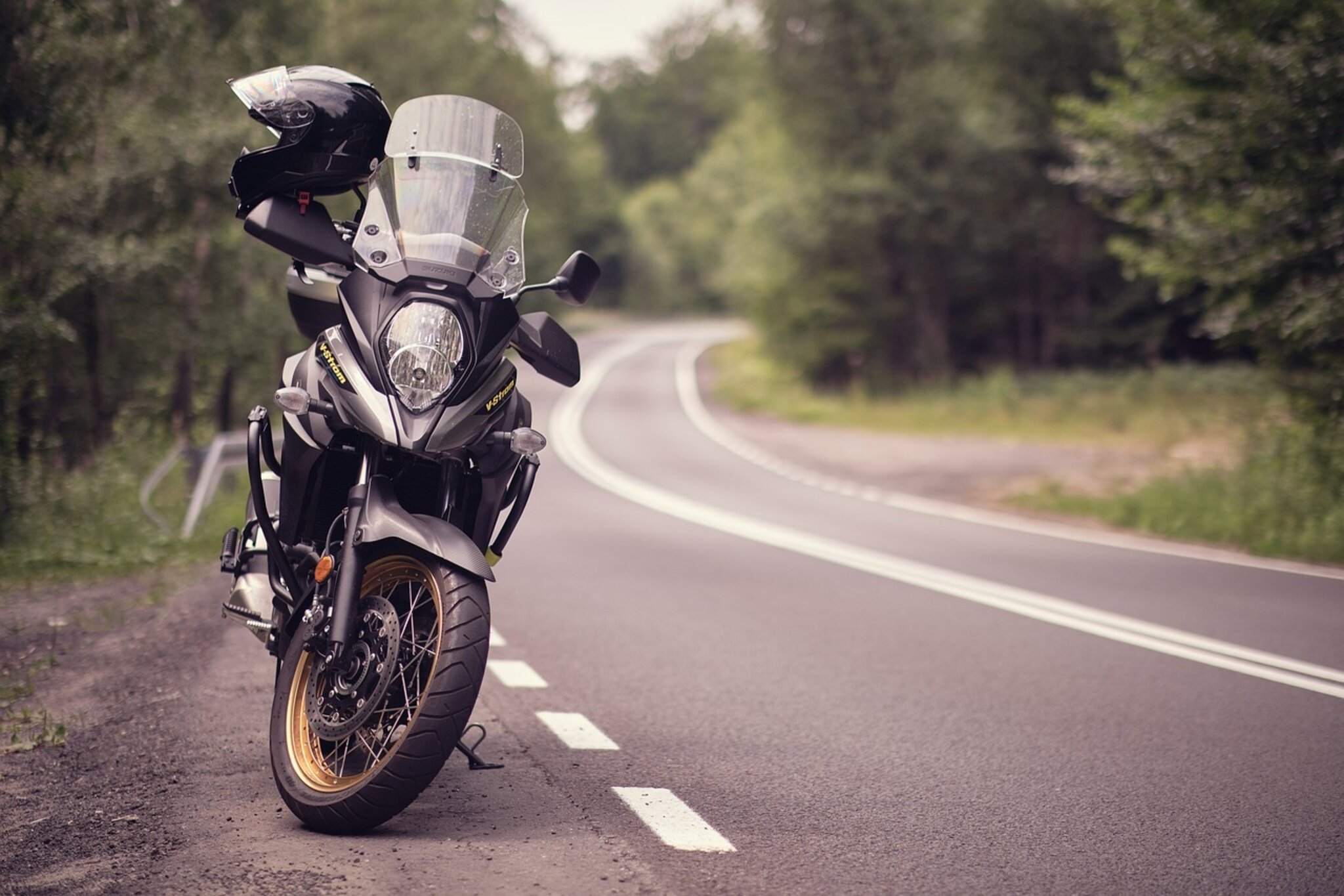 Adventure motorcycle